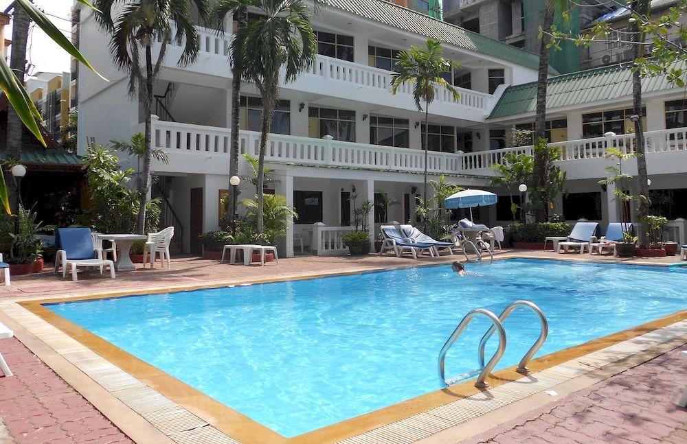 The Expat Hotel Patong Kültér fotó