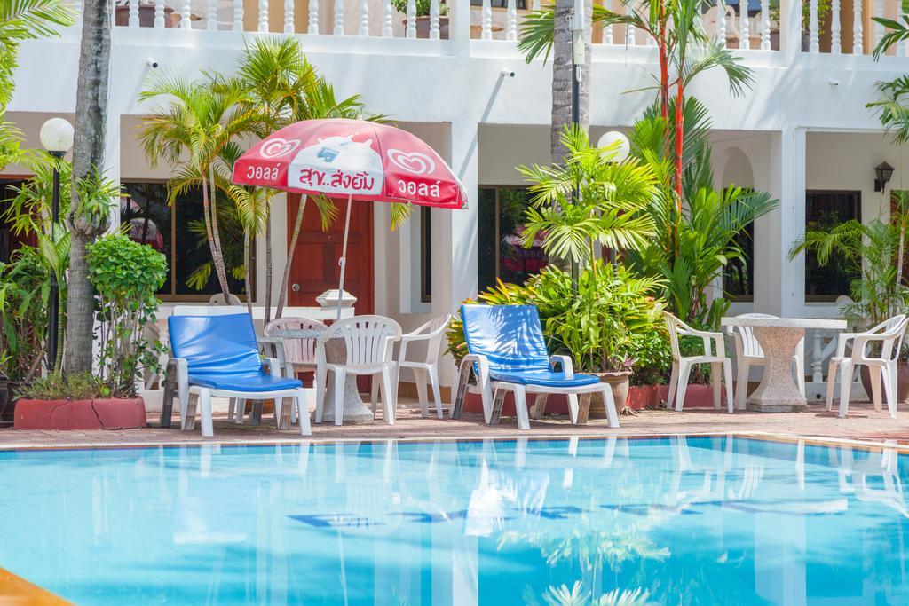 The Expat Hotel Patong Kültér fotó