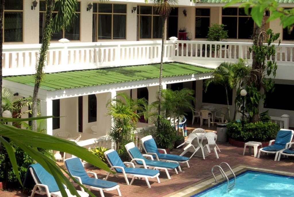 The Expat Hotel Patong Kültér fotó